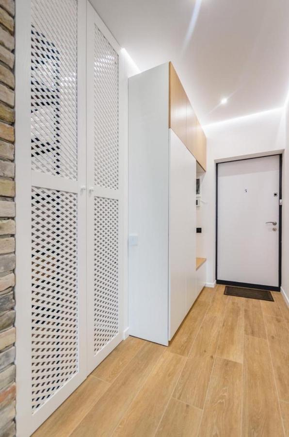 Апартаменти Modern Vip Smart. Київ Екстер'єр фото